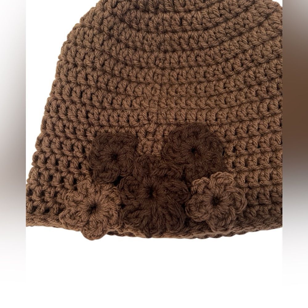 NWT Angela’s Designs brown with flower accents hand crocheted one of a kind hat